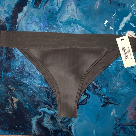 Grey ribbed Frankie’s bikinis set size M - Picture 3 of 3